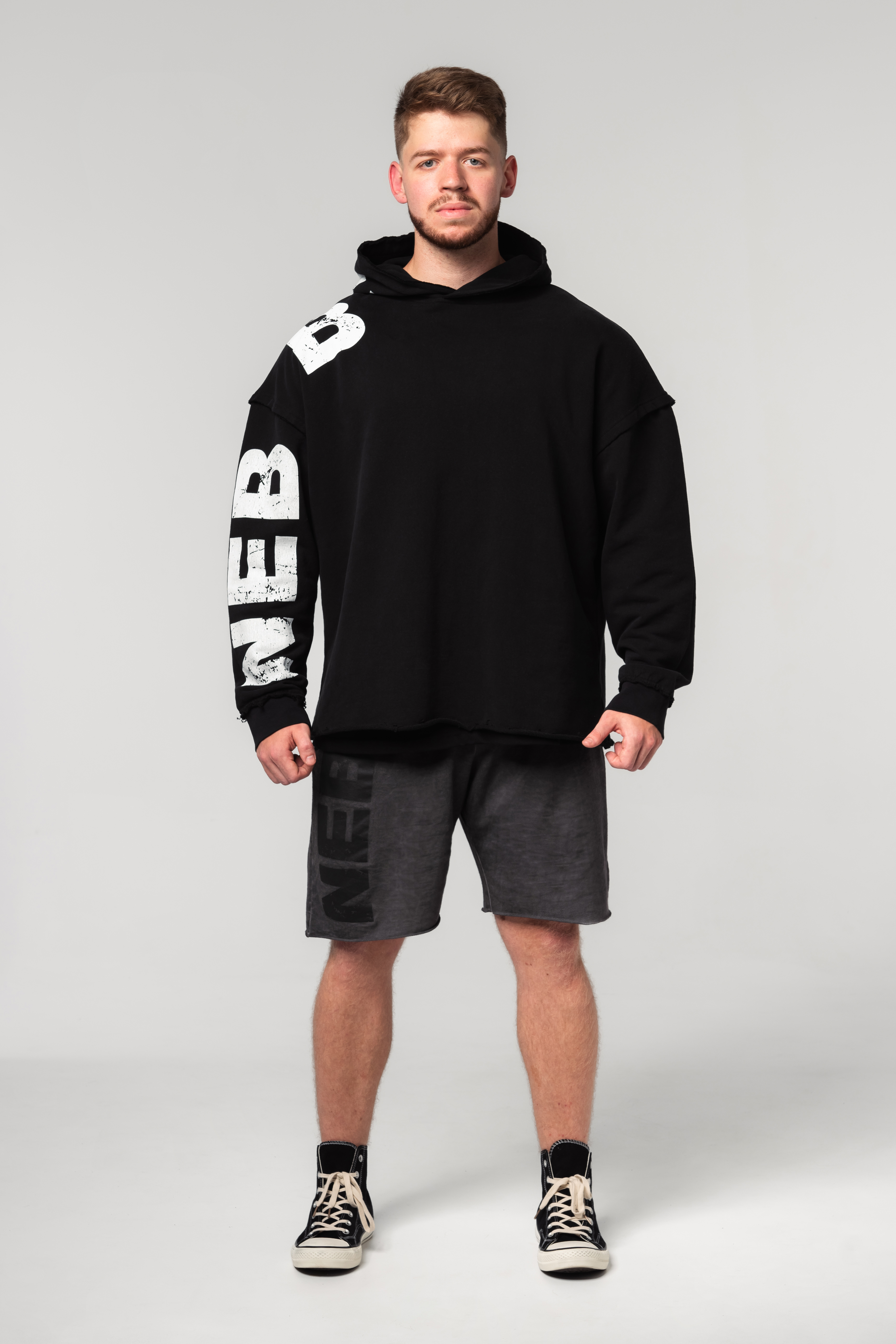 Pullover & NO BS black set